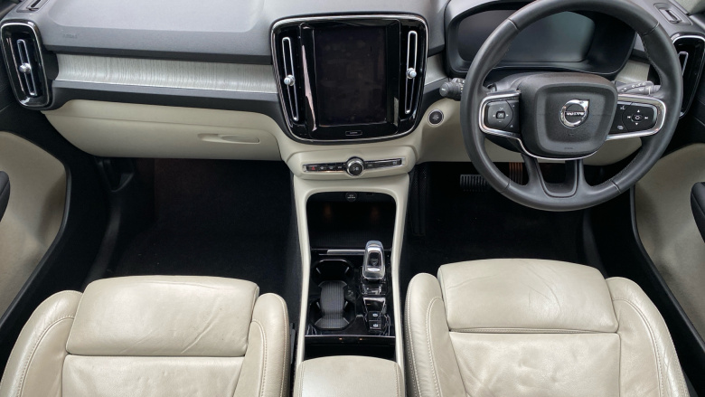 Volvo Xc40 1.5 T5 Recharge PHEV Inscription Pro 5dr Auto Estate